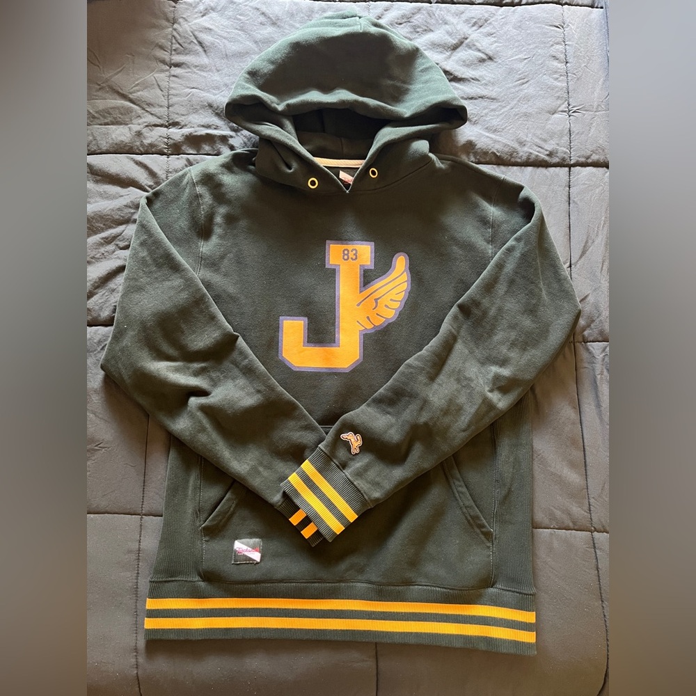 Men’s Medium Tracksmith® X J.Crew Trackhouse hoodie